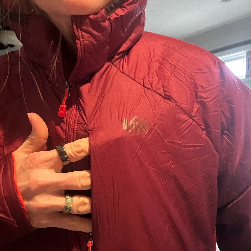 REI Women’s Flash Insulated Jacket Burgundy Packable